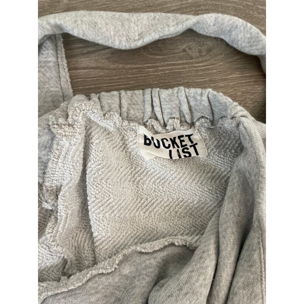 🧺 5 for $25 Sale Bucketlist French Terry Romper Large Gray Tie Strap Casual - Picture 5 of 7